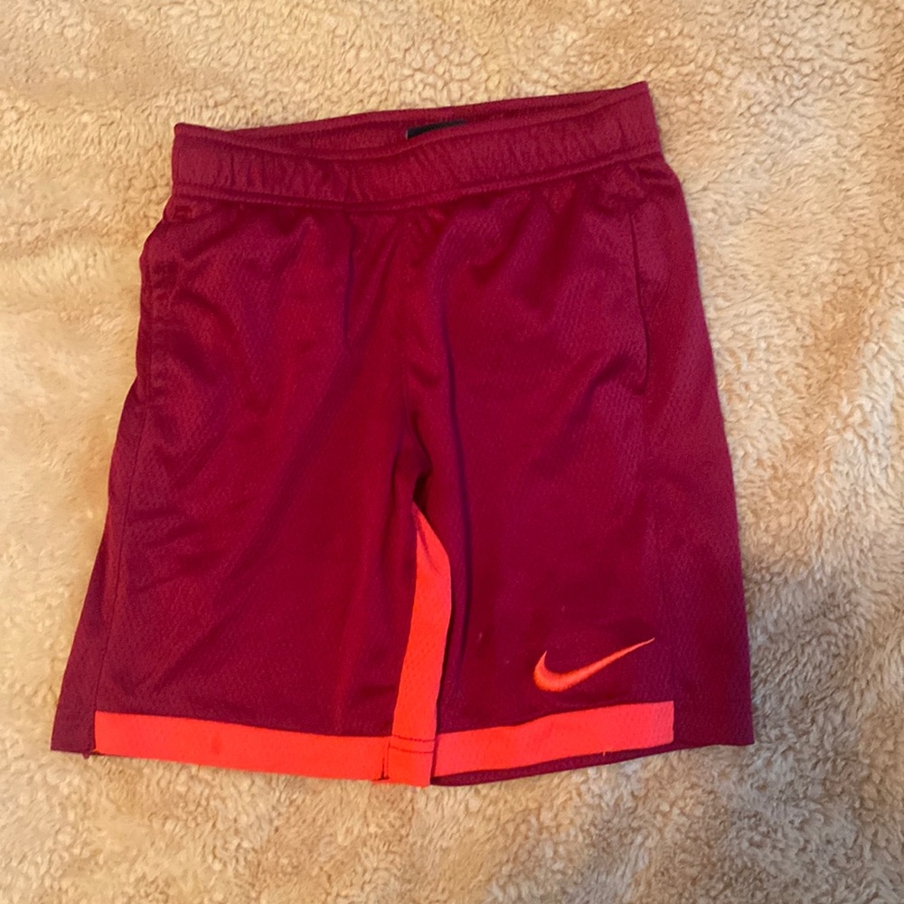 Boys Nike Dri fit shorts. Size 7/L